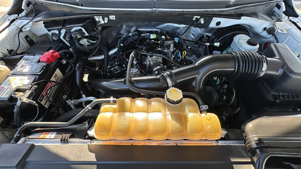 Certified 2019 Ford F150 XLT w/ Equipment Group 302A Luxury RWD image 26