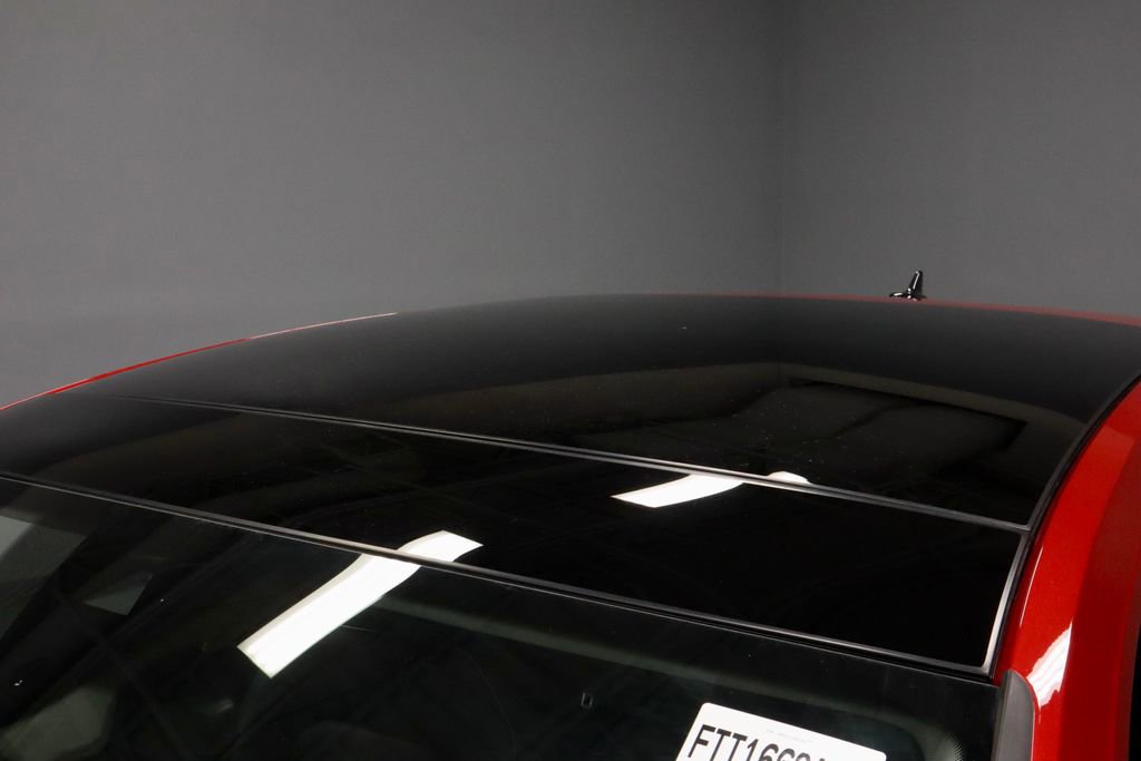 Used 2023 Volkswagen Jetta SE w/ Panoramic Sunroof Package FWD image 34