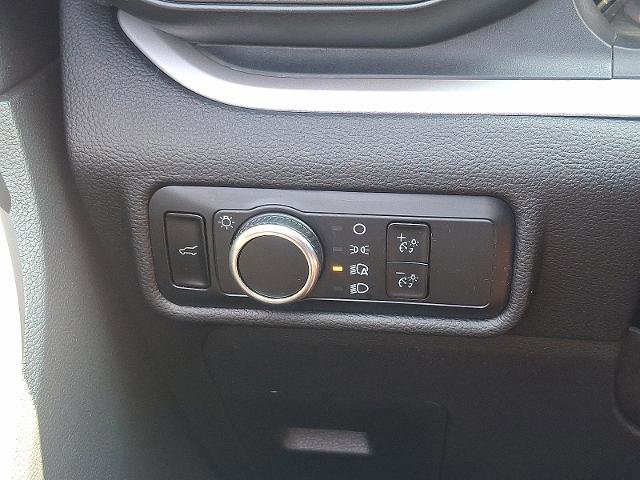 Certified 2023 Ford Explorer XLT image 24