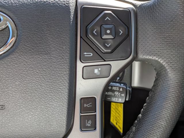 Used 2020 Toyota Tacoma SR5 RWD image 24