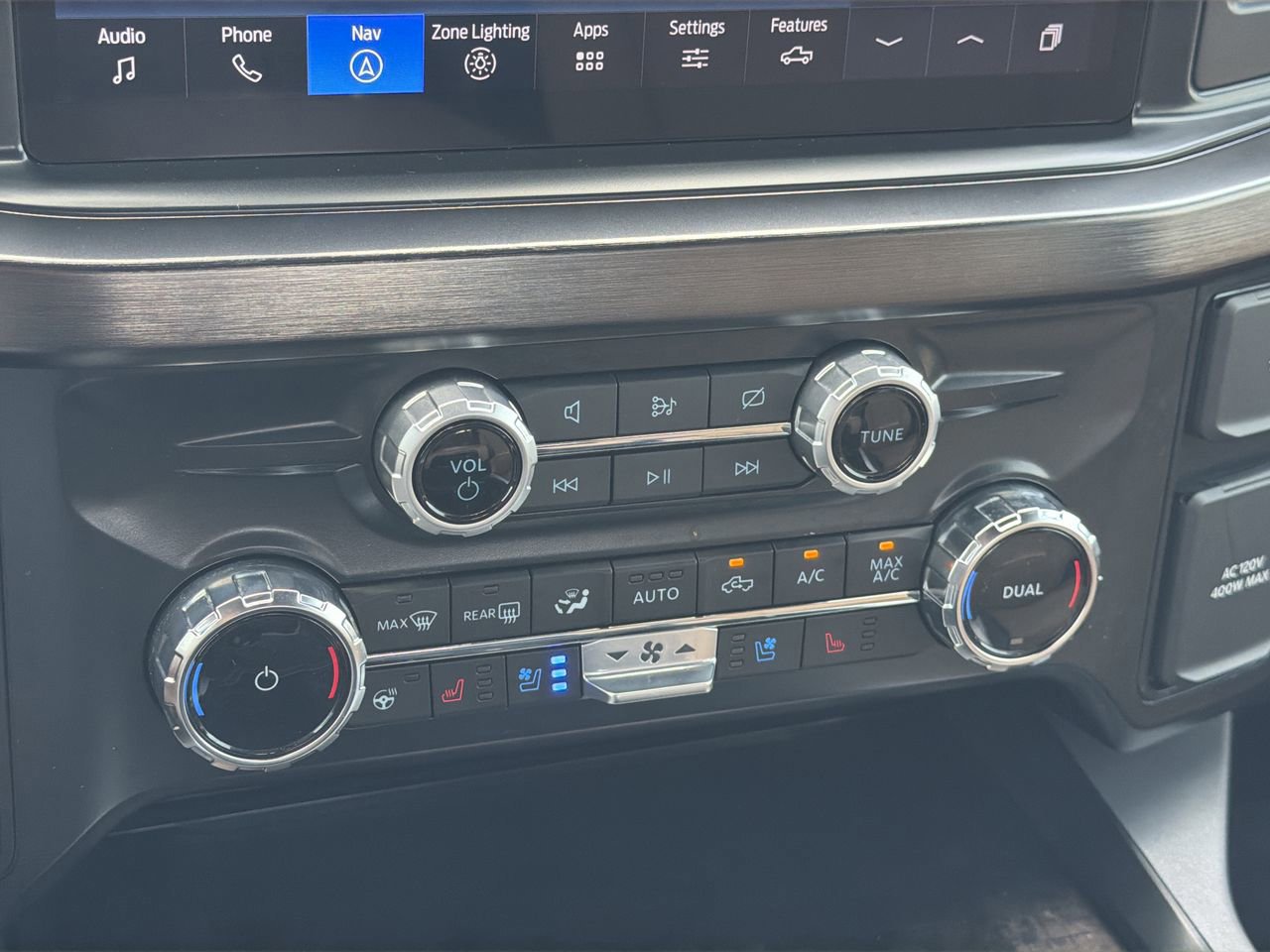Certified 2024 Ford F250 Lariat w/ Chrome Package AWD/4WD image 22