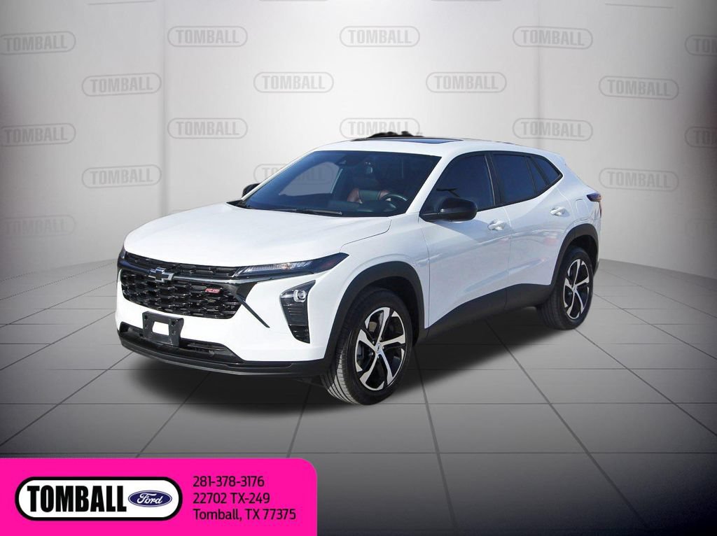 Used 2024 Chevrolet Trax RS w/ Sunroof Package FWD image 3