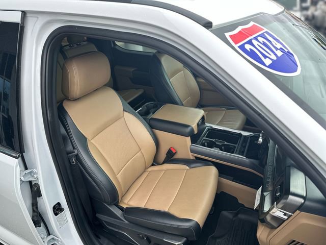 Certified 2024 Ford F250 Lariat w/ Lariat Ultimate Package AWD/4WD image 27