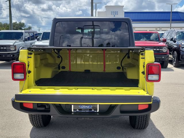 Used 2023 Jeep Gladiator Sport AWD/4WD image 8