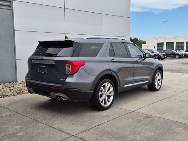 Certified 2021 Ford Explorer Platinum w/ Equipment Group 601A AWD/4WD image 4