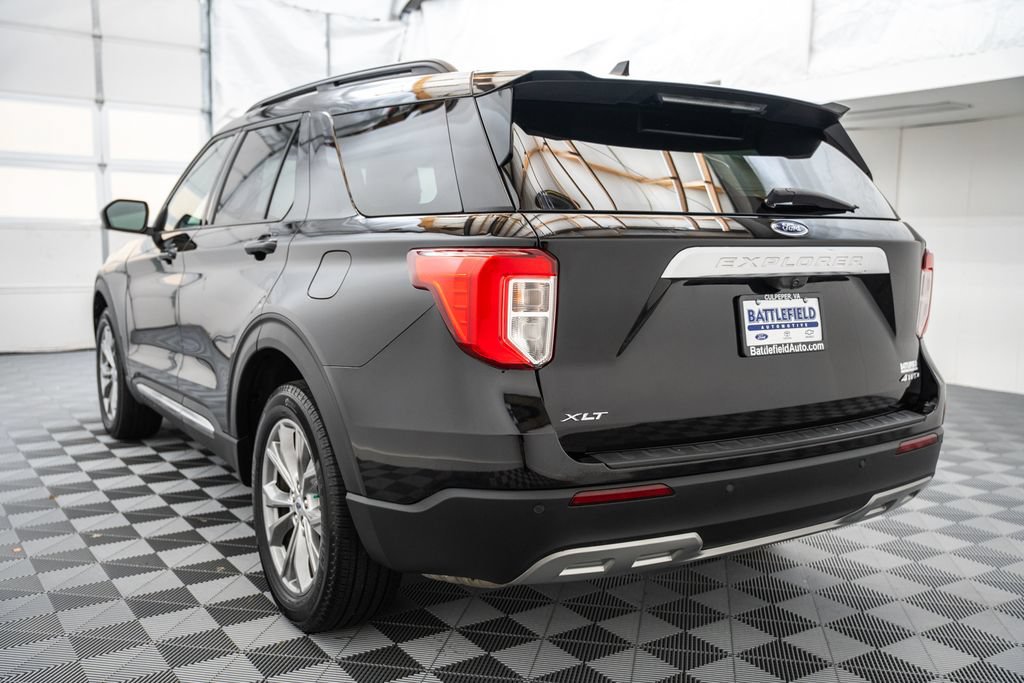 Certified 2023 Ford Explorer XLT w/ Equipment Group 202A AWD/4WD image 6