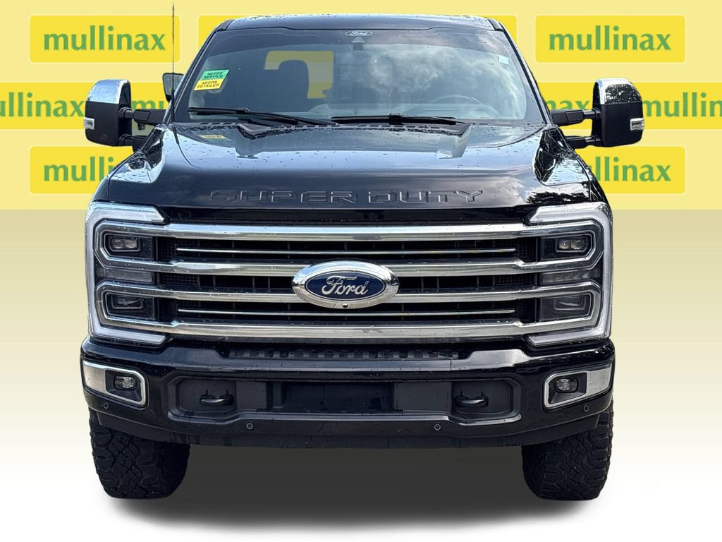 Certified 2025 Ford F250 Platinum w/ Platinum Plus Package AWD/4WD image 16
