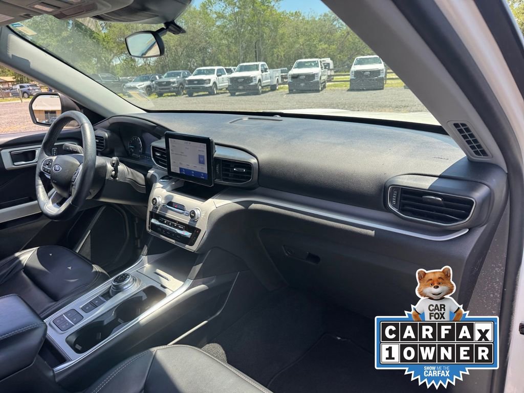 Certified 2023 Ford Explorer XLT w/ Equipment Group 202A RWD image 19