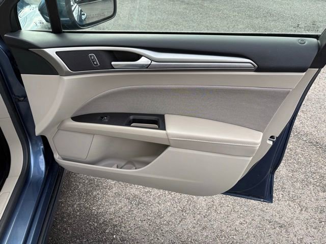 Certified 2019 Ford Fusion SE image 36