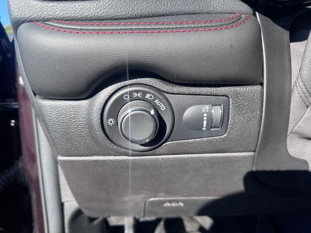 Used 2024 Dodge Durango GT w/ Blacktop Package image 19