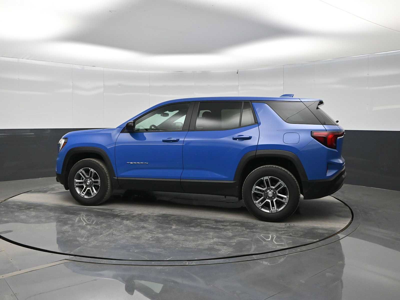 Used 2026 GMC Terrain Elevation AWD/4WD image 4