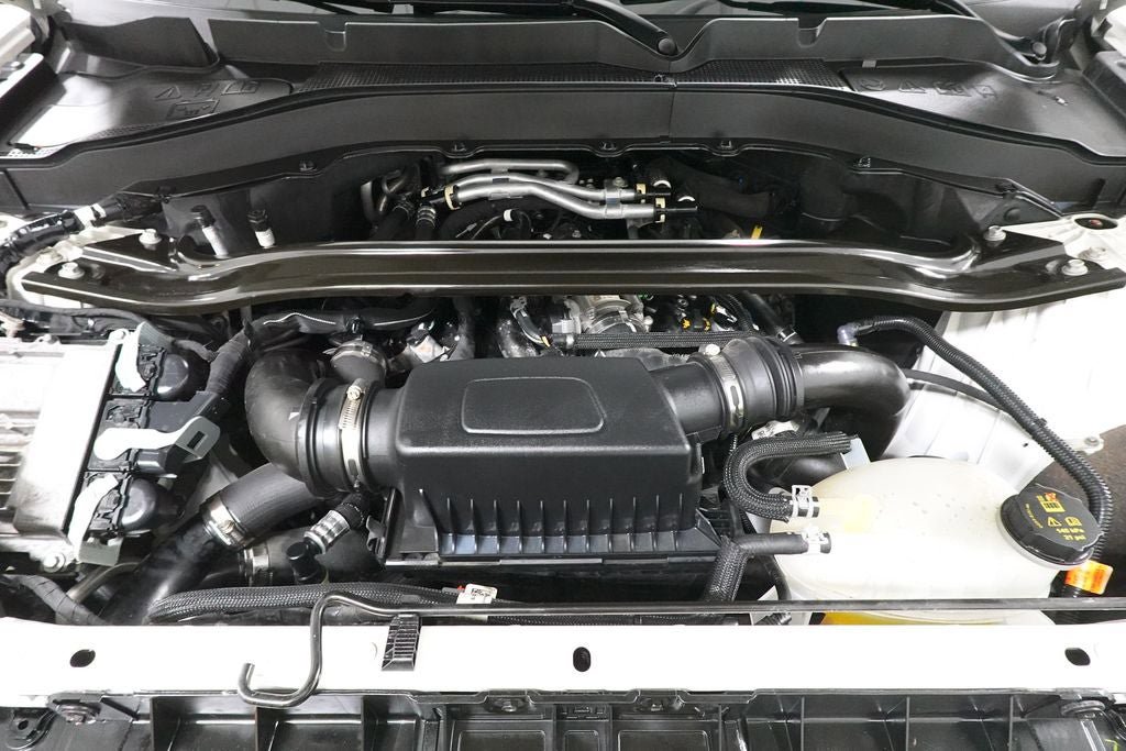 Certified 2025 Ford Explorer ST AWD/4WD image 38