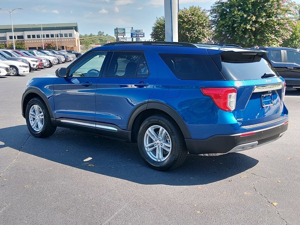 Certified 2023 Ford Explorer XLT w/ Equipment Group 202A RWD image 6