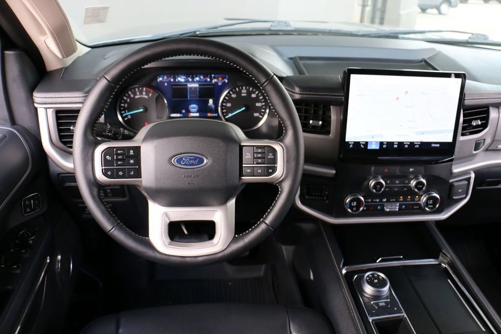 Certified 2022 Ford Expedition XLT RWD image 23
