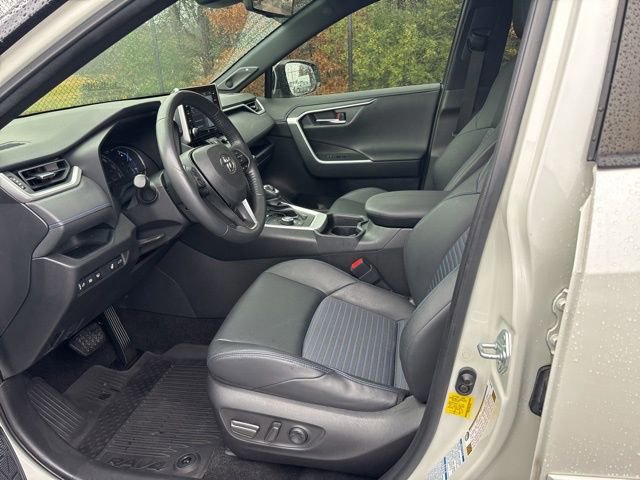 Used 2021 Toyota RAV4 XSE image 15