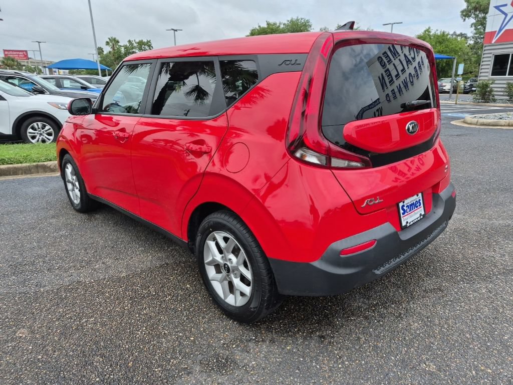 Used 2021 Kia Soul S FWD image 3