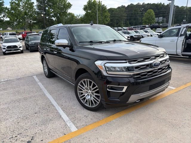 Certified 2023 Ford Expedition Platinum AWD/4WD image 3