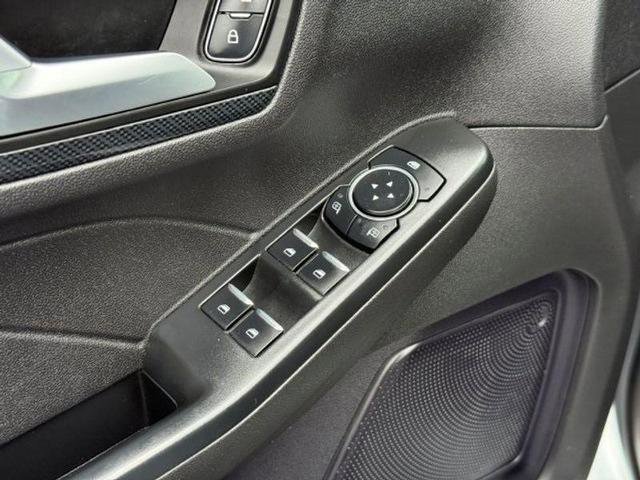 Certified 2024 Ford Escape ST-Line image 9