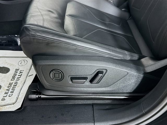 Used 2024 Audi Q3 2.0T Premium image 18