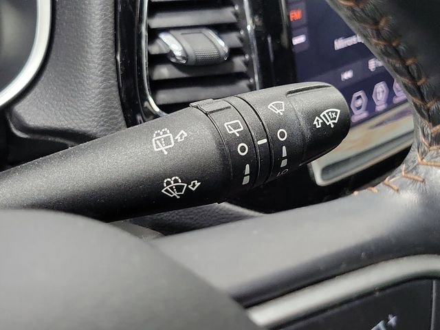 Used 2020 Jeep Compass Limited image 16