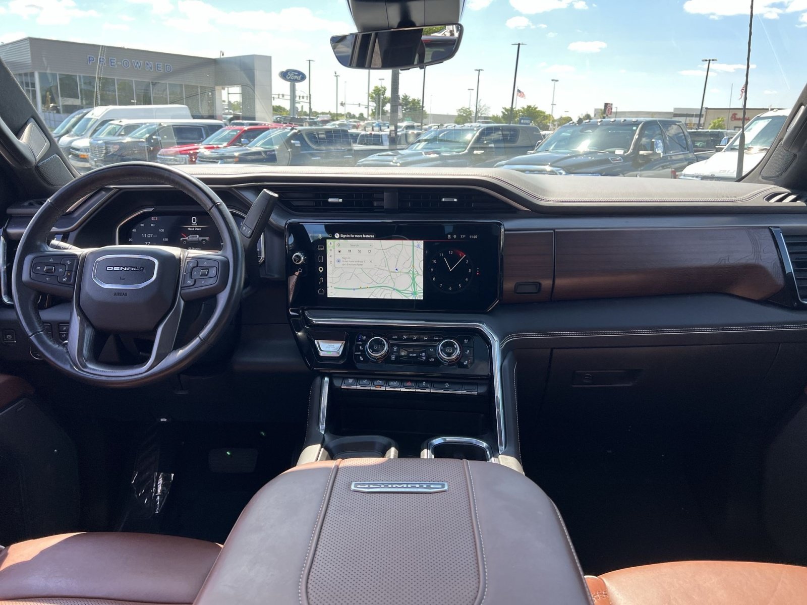 Used 2024 GMC Sierra 2500 Denali Ultimate AWD/4WD image 23