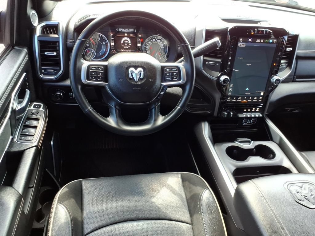 Used 2022 RAM 3500 Laramie RWD image 15