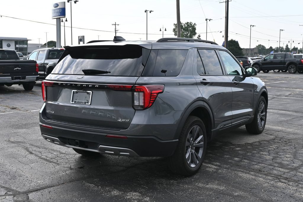 Certified 2026 Ford Explorer Active w/ Active Comfort Package AWD/4WD image 9