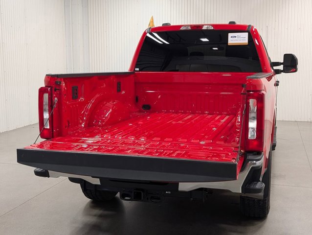 Certified 2025 Ford F250 XLT image 9