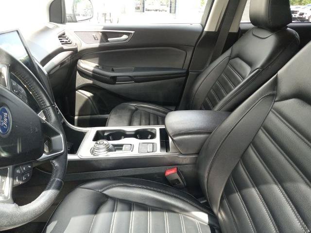 Certified 2023 Ford Edge SEL w/ Convenience Package AWD/4WD image 6