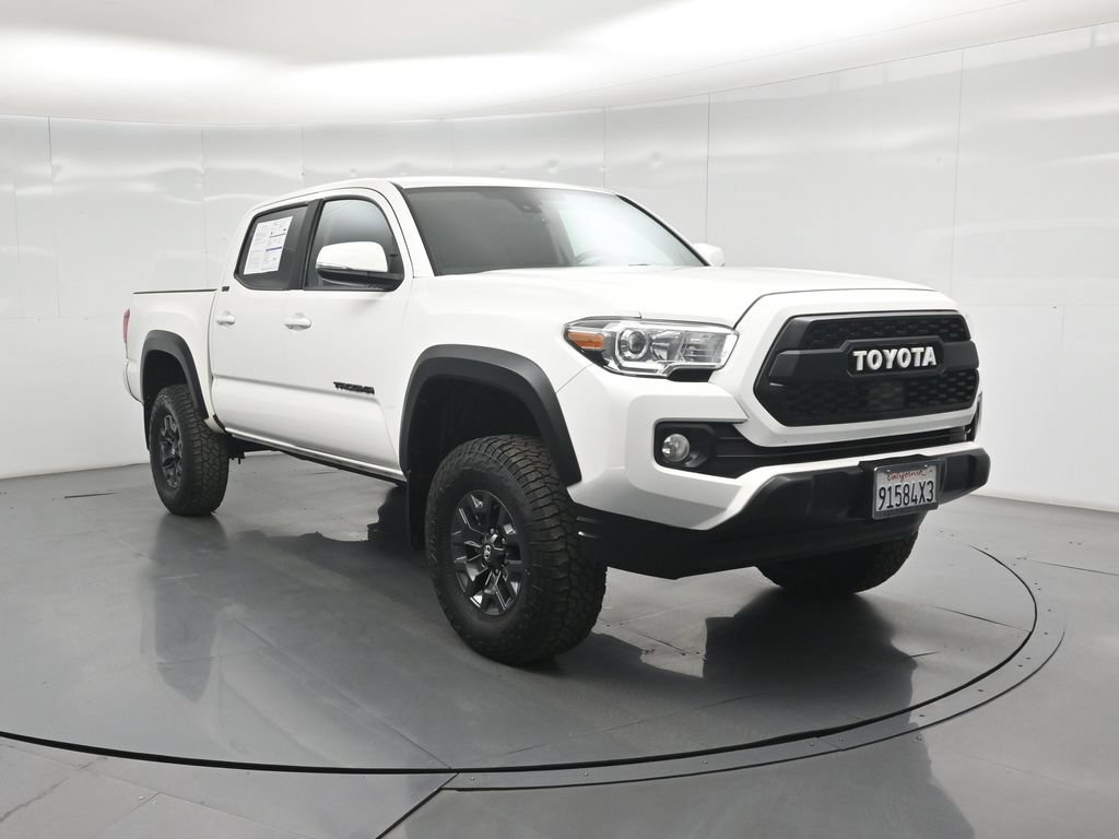 Used 2021 Toyota Tacoma SR5 w/ Trail Edition AWD/4WD image 43