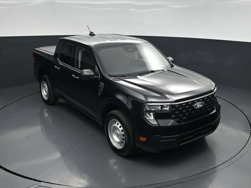 Certified 2025 Ford Maverick XL FWD image 32