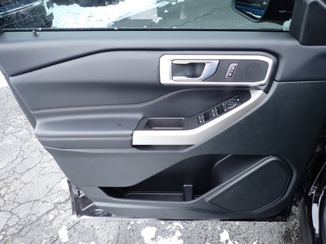 Certified 2024 Ford Explorer XLT w/ Equipment Group 202A image 22