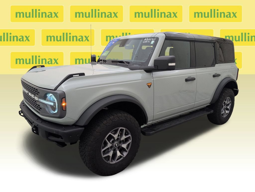 Certified 2024 Ford Bronco Badlands AWD/4WD image 11