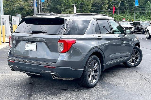 Certified 2022 Ford Explorer XLT w/ Equipment Group 202A RWD image 13