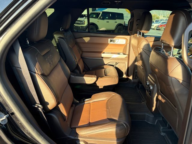Certified 2022 Ford Explorer King Ranch w/ Class IV Trailer Tow Package AWD/4WD image 16