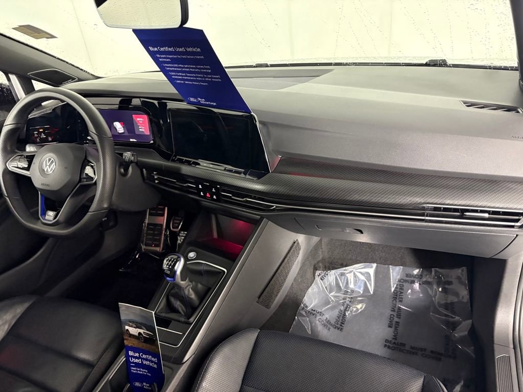 Used 2022 Volkswagen Golf R image 35