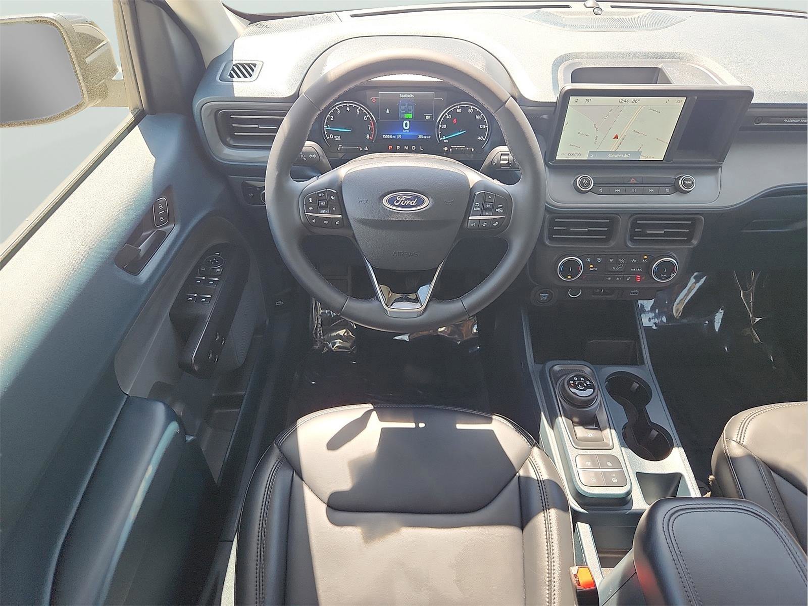 Certified 2024 Ford Maverick Lariat w/ Black Appearance Package image 9