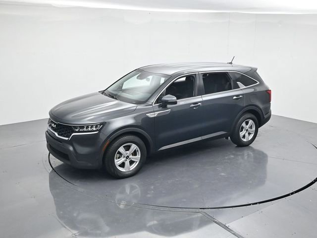 Used 2023 Kia Sorento LX image 42