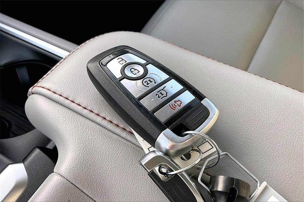 Certified 2025 Ford Expedition Max Active image 13