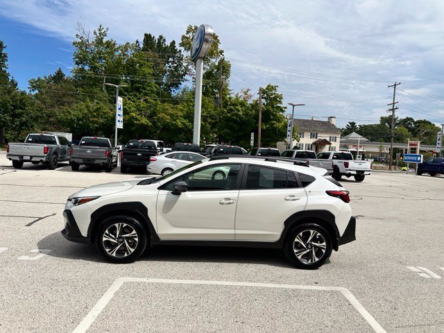 Used 2024 Subaru Crosstrek 2.0i Premium AWD/4WD image 9