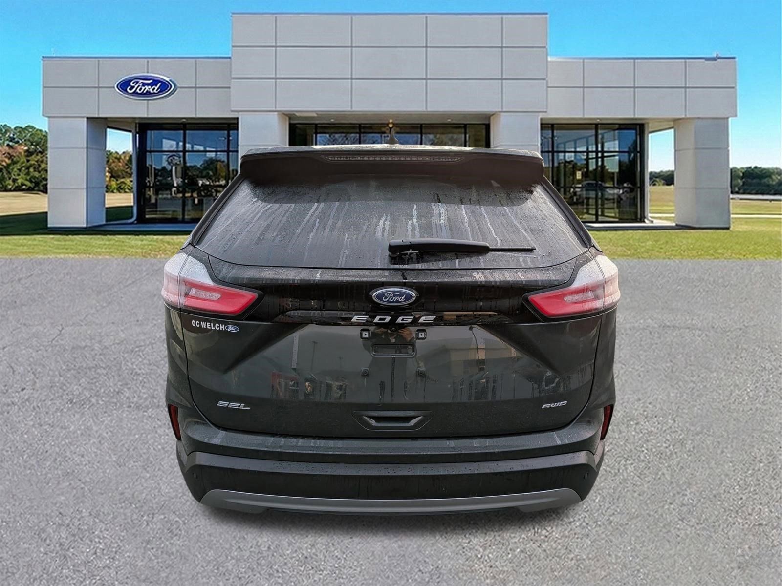 Certified 2024 Ford Edge SEL w/ Convenience Package image 4