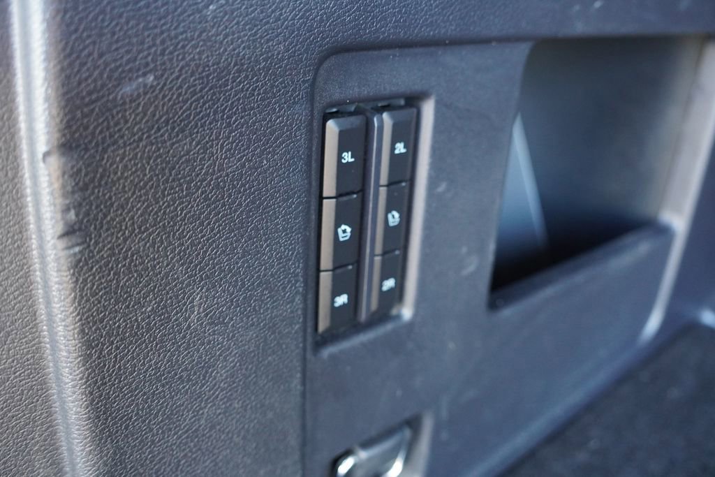 Certified 2024 Ford Expedition XLT image 24