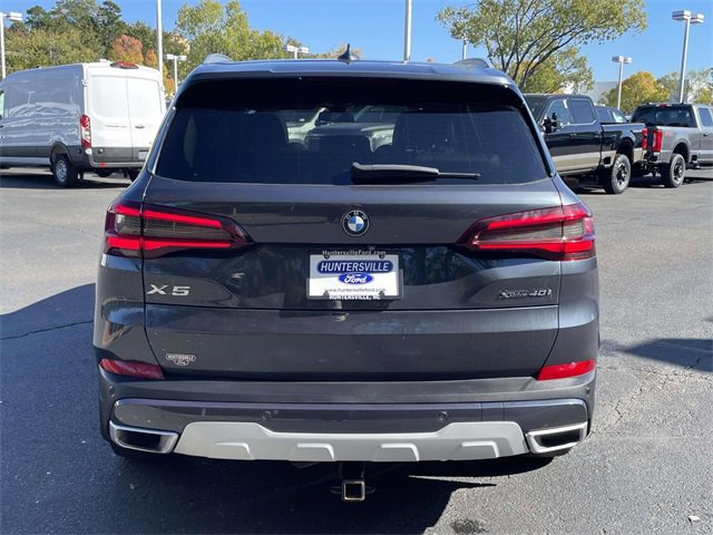 Used 2021 BMW X5 xDrive40i w/ Convenience Package image 4