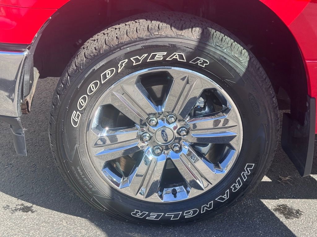 Certified 2019 Ford F150 XLT w/ Equipment Group 302A Luxury image 45