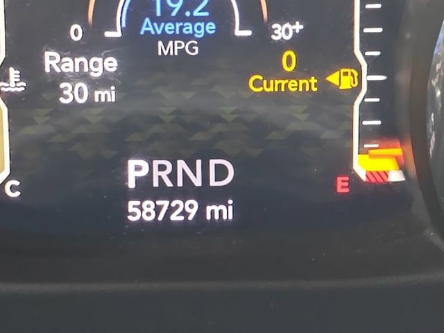 Used 2018 Jeep Wrangler Unlimited Sahara AWD/4WD image 12