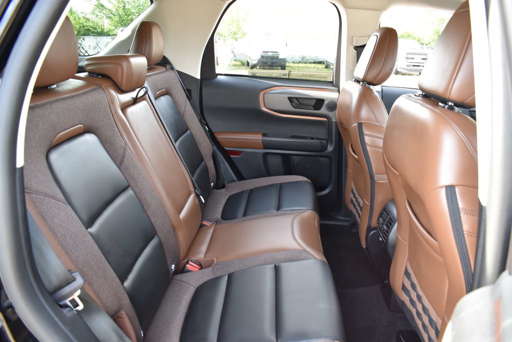 Certified 2025 Ford Bronco Sport Outer Banks w/ Outer Banks Tech Package+ AWD/4WD image 29