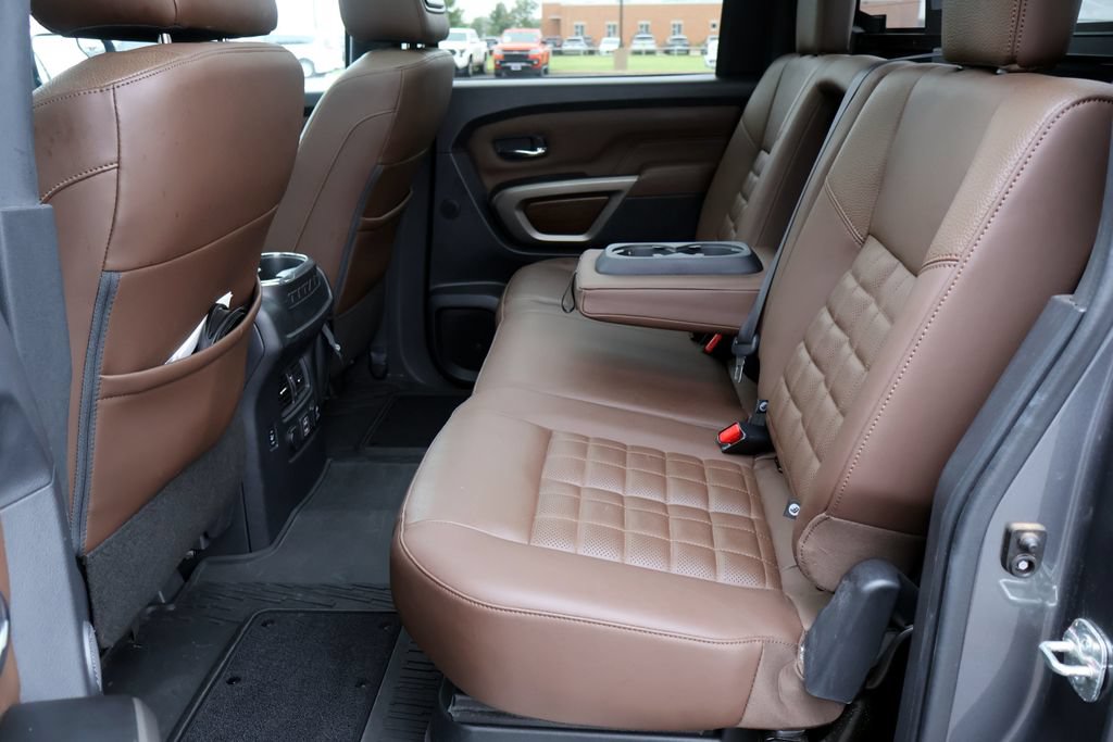 Used 2023 Nissan Titan Platinum Reserve w/ Moonroof Package AWD/4WD image 31