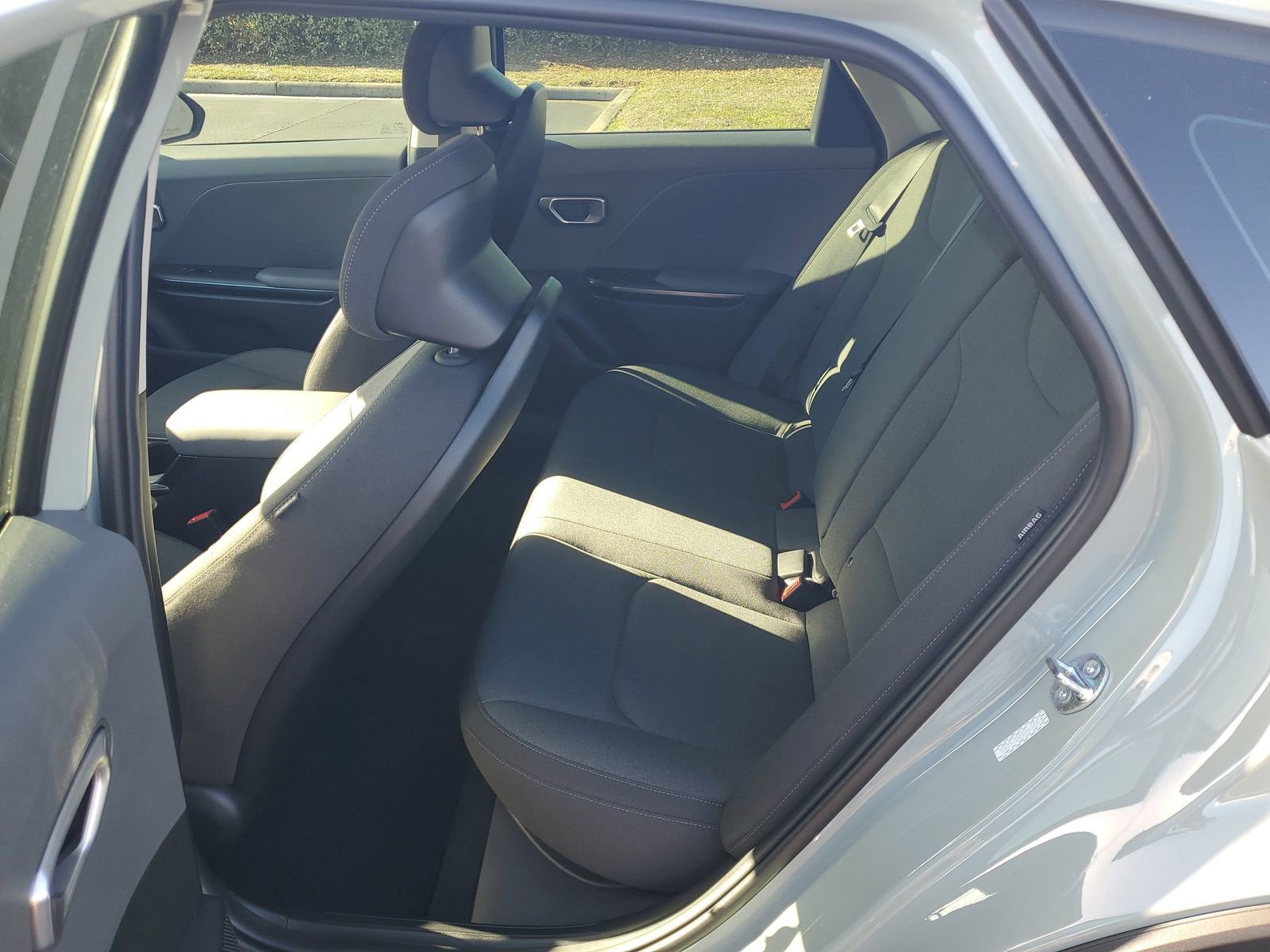 Used 2025 Kia K4 LXS image 10