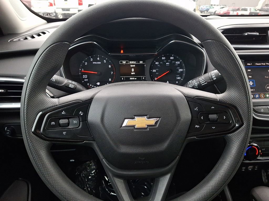 Used 2023 Chevrolet TrailBlazer LT image 18