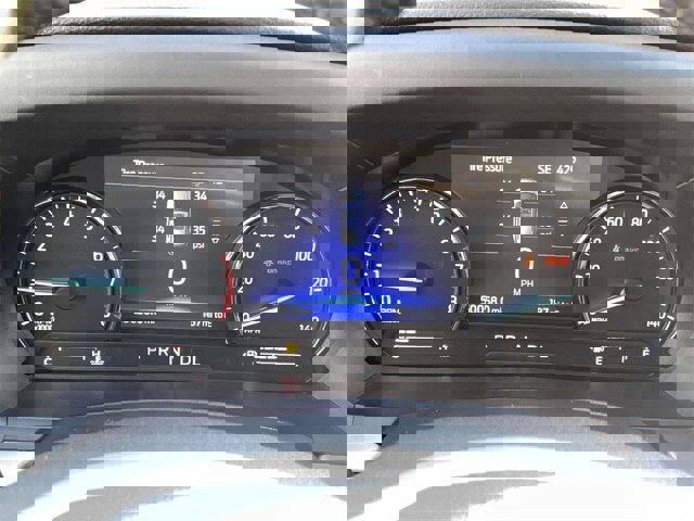 Certified 2022 Ford Explorer XLT w/ Equipment Group 202A image 35